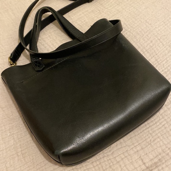 Madewell small leather transport crossbody black bag - Picture 12 of 16